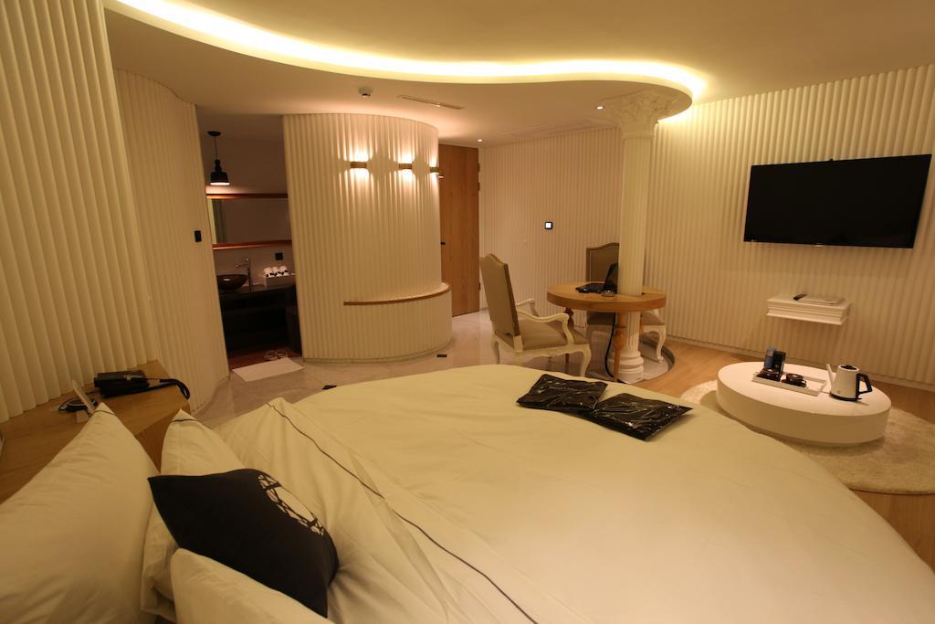 Hotel Cullinan Wangsimni Seoel Buitenkant foto